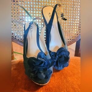 Chinese laundry peep toe cork wedges black fabric top and floral details 7